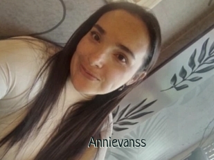 Annievanss