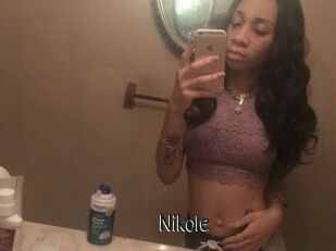 Nikole_