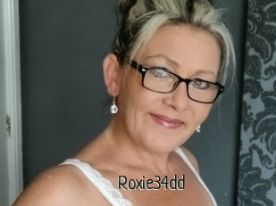 Roxie34dd